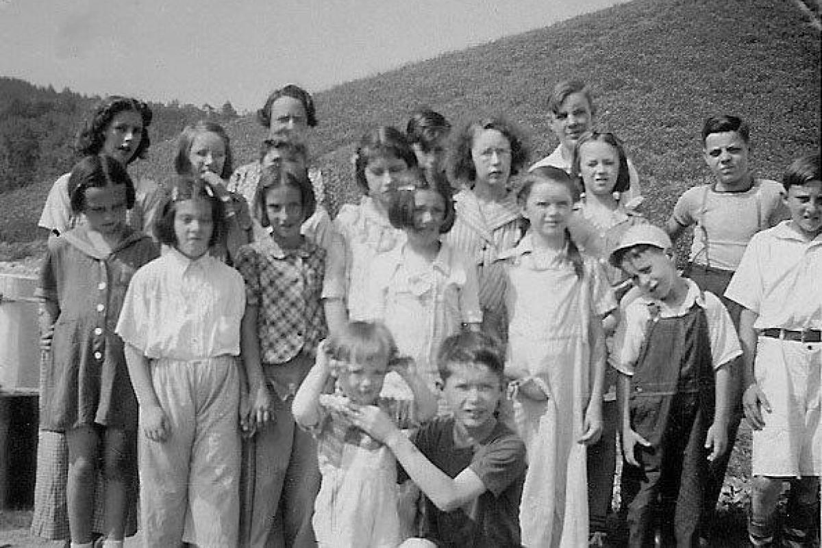 Boscawen old photo school children